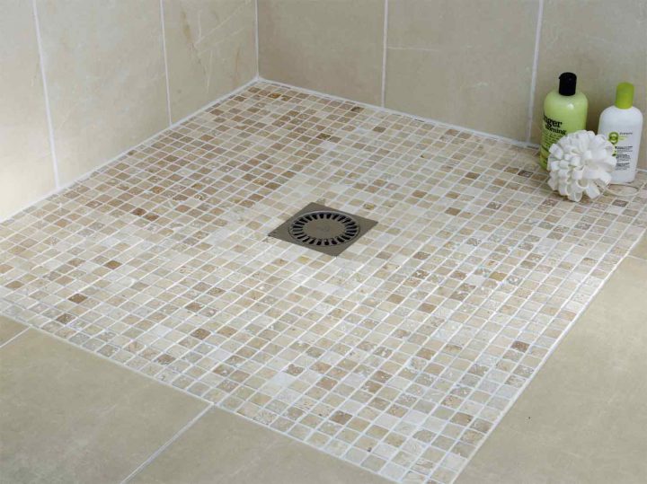 Comment Choisir Son Receveur De Douche ? | Leroy Merlin serapportantà Receveur Douche Ceramique