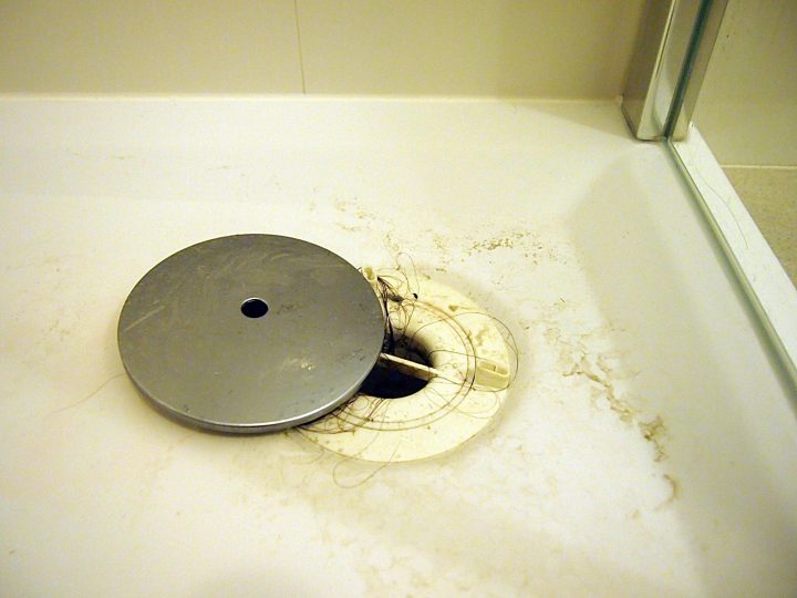 Comment Déboucher Une Douche En 5 Étapes Faciles – Comment serapportantà Comment Déboucher Une Douche