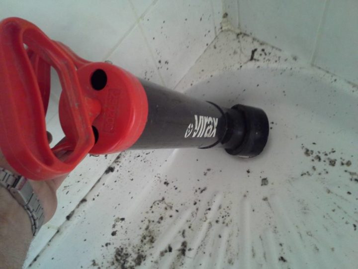 Comment Déboucher Une Évacuation De Salle De Bains | Le Blog destiné Comment Déboucher Une Douche