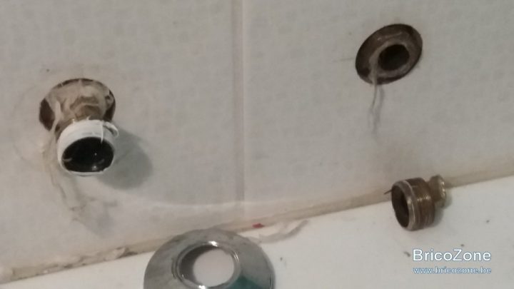 Comment Faire Pour Extraire Un Raccord Excentré Cassé serapportantà Casse Robinet