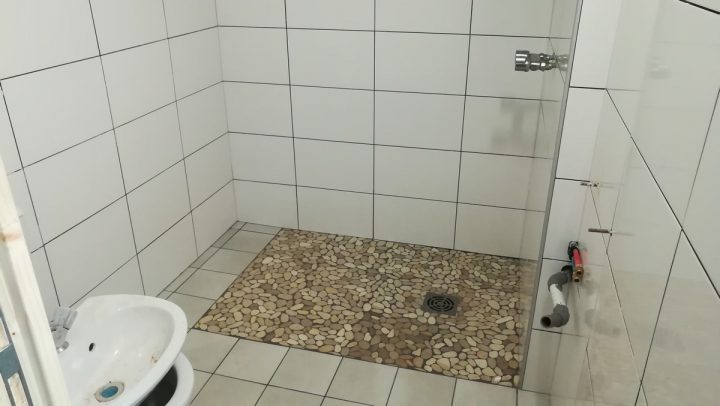 Comment Monter Une Douche A L'italienne Sur Plancher Avec encequiconcerne Construire Douche Italienne