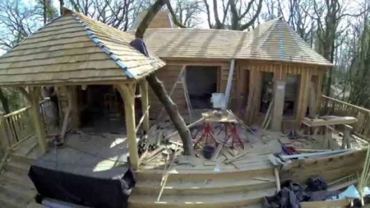 Construction Cabane Puybeton Chateaux Dans Les Arbres à Construire Une Cabane De Jardin