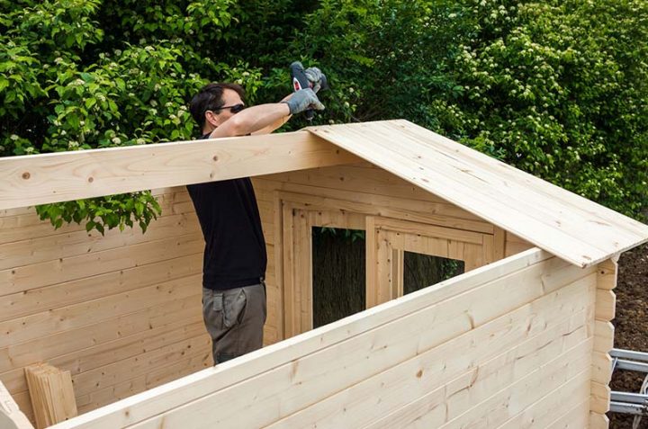 Construire Un Abri De Jardin destiné Construire Un Abri De Jardin En Bois Soi Meme