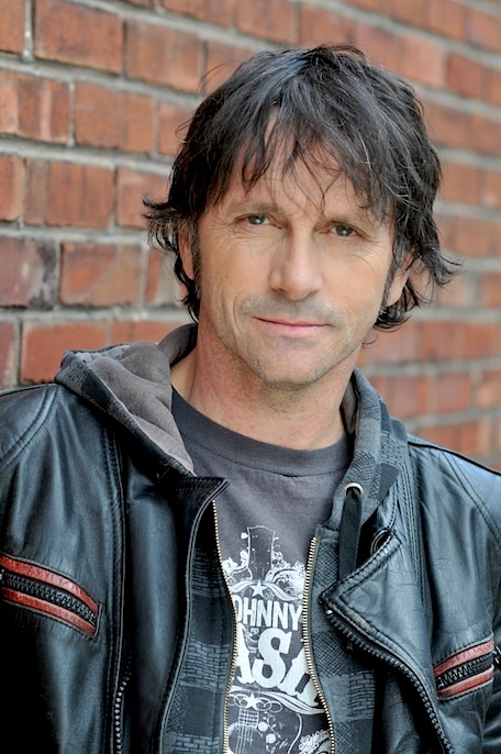 Côté, Pierre-André | Agence Artistique Diane Riel avec Agence Delauniere