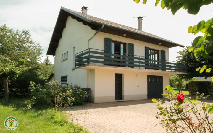 Country À Voiron, Isère serapportantà La Salle À Manger Voiron