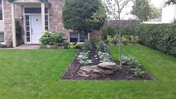 Cour Extérieure Devant De Maison – Aménagement Paysagement serapportantà Aménagement Extérieur Devant Maison Cour Extérieure Devant De Maison – Aménagement Paysagement serapportantà Aménagement Extérieur Devant Maison