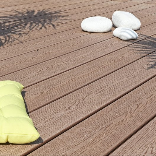 Dalle Terrasse – Caillebotis – Lame Terrasse – Planche à Dalle Bois Akola