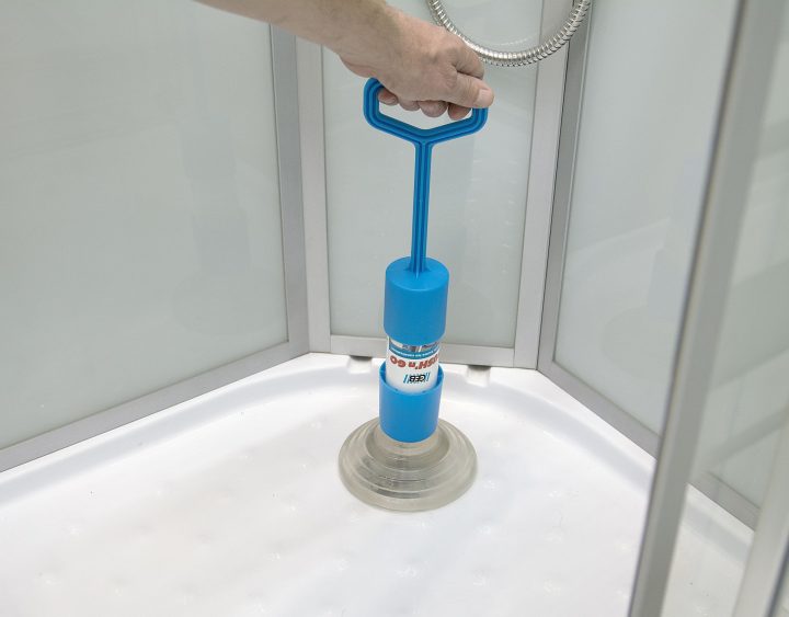 Déboucher La Douche ? Rien De Plus Simple Avec Le Nouveau avec Comment Déboucher Une Douche