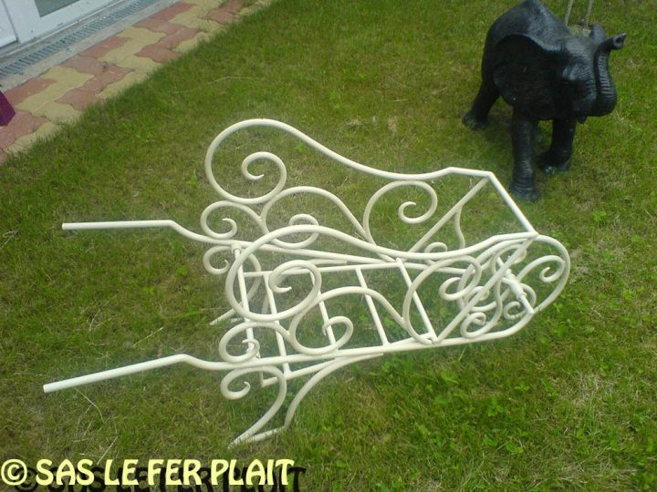 Decor De Jardin – Ferronnerie D'Art À Eaubonne, Val D'Oise 95 concernant Décoration Jardin Fer Forgé Decor De Jardin – Ferronnerie D'Art À Eaubonne, Val D'Oise 95 concernant Décoration Jardin Fer Forgé