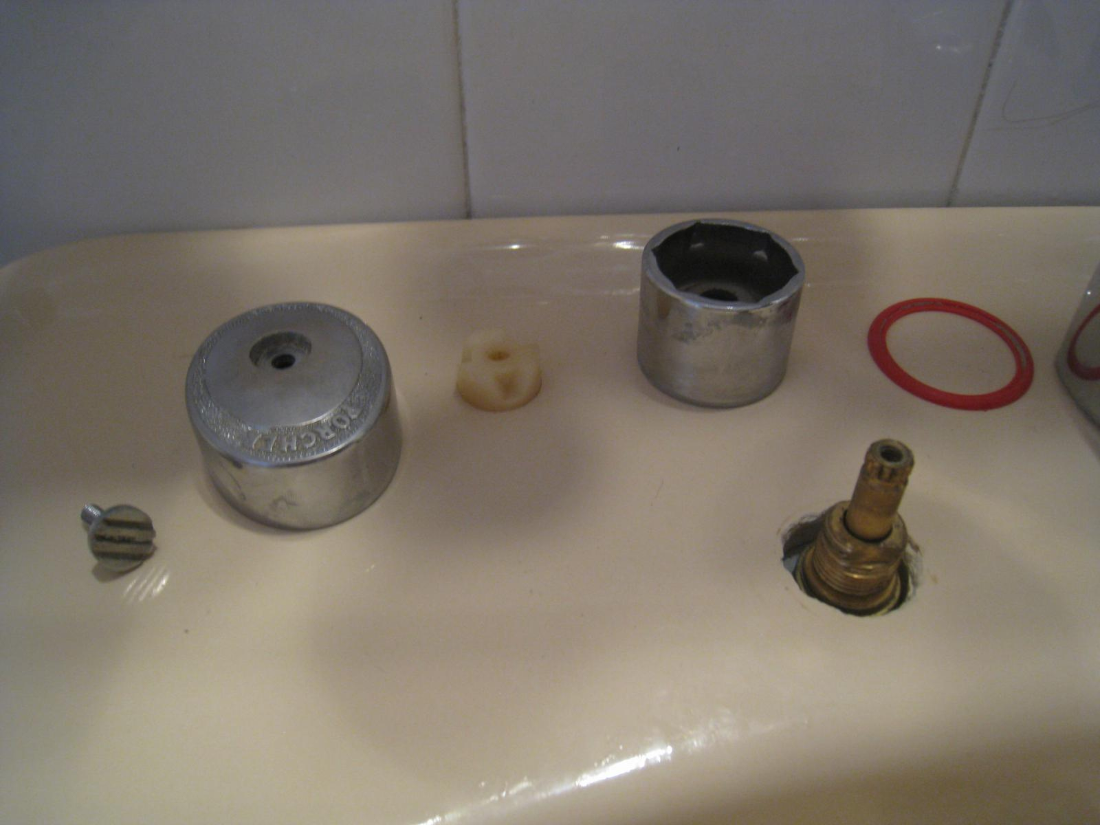 Démonter Robinet Ancien Robinet Porcher pour Tete De Robinet Porcher