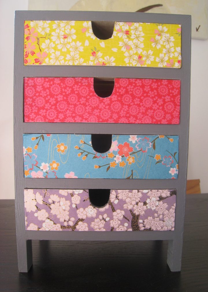 Des Exemples De Meubles En Papier | Meubles-Design intérieur Meuble A Papier