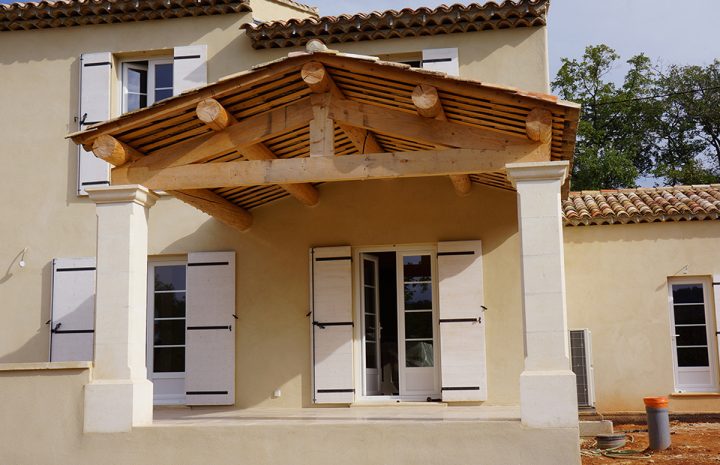 Détail Terrasses Couvertes – Bastides Demeures Provençales avec Terrasse Couverte Tuile