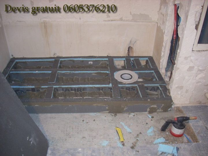 Devis Douche Italienne À Roussillon ▷ Tarif Installation intérieur Evacuation Douche À L Italienne