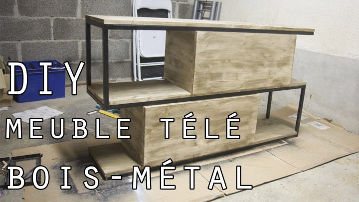 Diy: Fabriquer Un Meuble Télé Style Industriel Bois Et Métal pour Fabriquer Un Meuble Tv En Bois