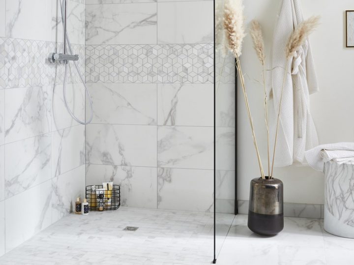 Douche À L'italienne : Styles Et Tendances | Leroy Merlin dedans Modele De Douche À L Italienne