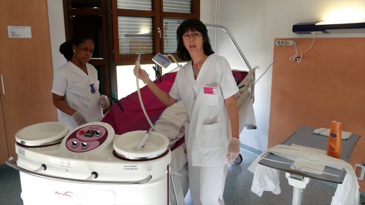 Douche Au Lit Du Patient encequiconcerne Douche Au Lit