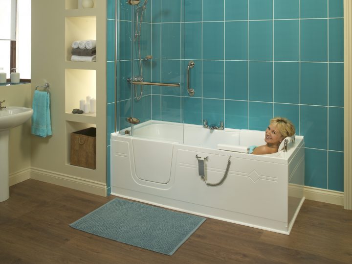 Douche Baignoire Combinée Et Sécurisée Personne Agée pour Douche Personne Agée