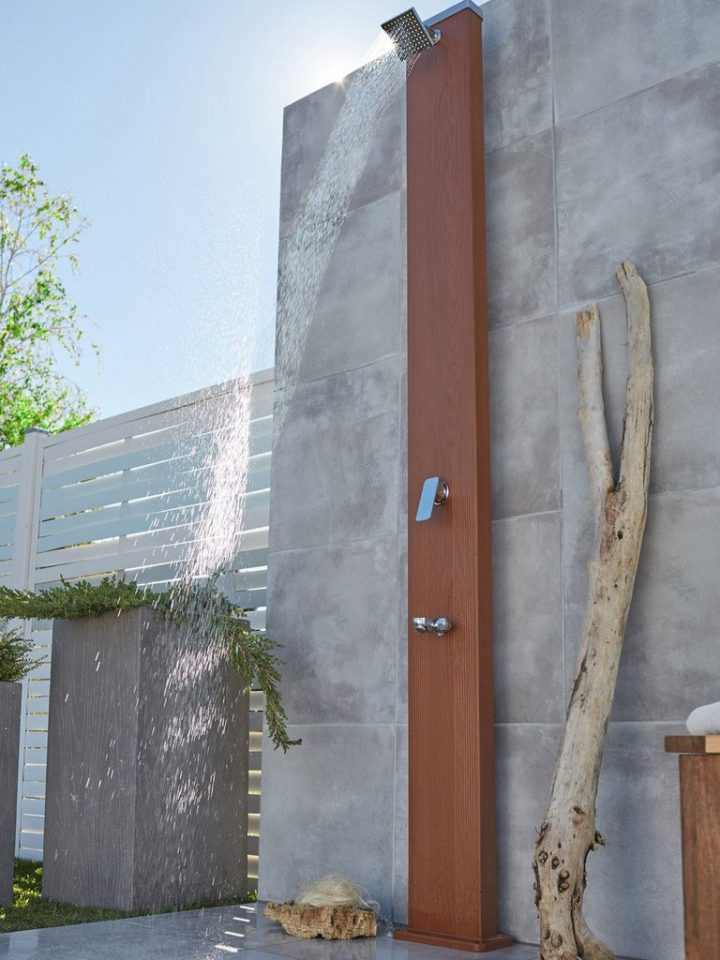 Douche D'extérieur : Les Modèles Qu'on Aime – Joli Place dedans Robinet Extérieur Décoratif Leroy Merlin