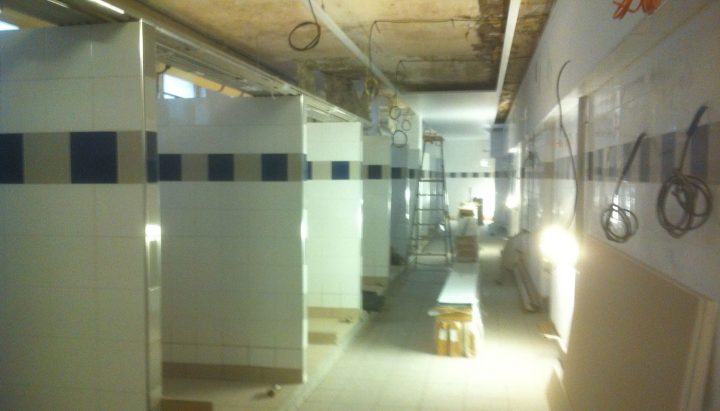 Douche Municipale serapportantà Douche Municipale Douche Municipale serapportantà Douche Municipale