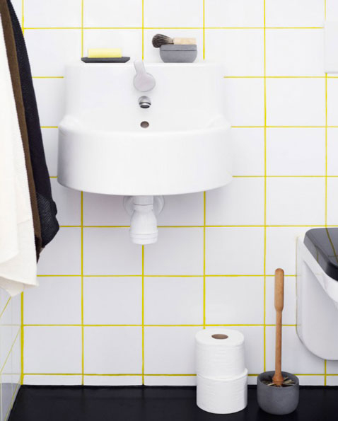 Du Carrelage Blanc Dans La Salle De Bain C'Est Zen serapportantà Joint Salle De Bain