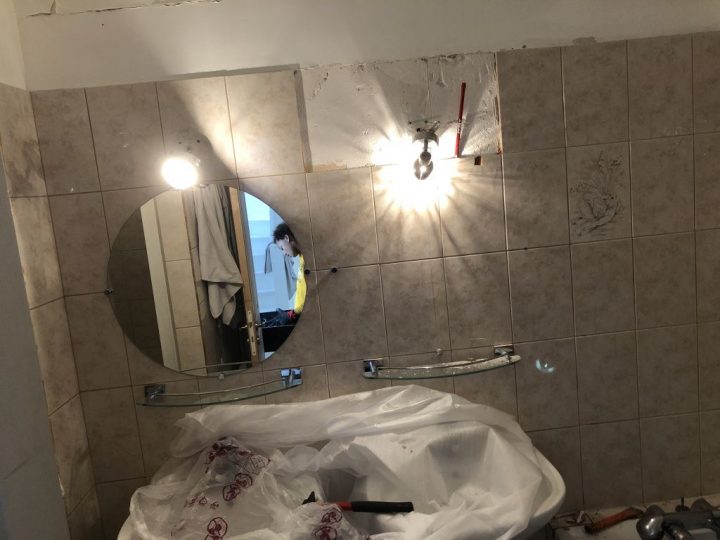 ✨✨Renovation Salle De Bain✨✨ En 2020 (Avec Images tout Plinthe Salle De Bain