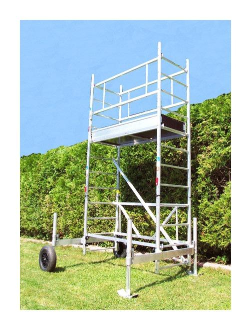 Echafaudages Roulants – Comparez Les Prix Pour dedans Echafaudage De Jardin