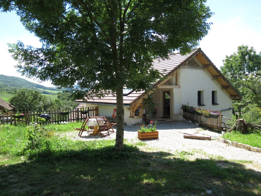 Eco Gite 4 * 'auf Dem Chemin Des Vignes ' 2 Schritte Von Salins Les  Bains - La Chapelle-Sur-Furieuse destiné Chambre D Hote Salins Les Bains