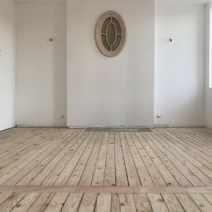 . encequiconcerne Les Penates Reims