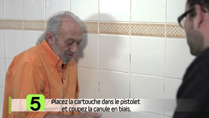 Enlever Et Refaire Les Joints En Silicone serapportantà Changer Joint Salle De Bain