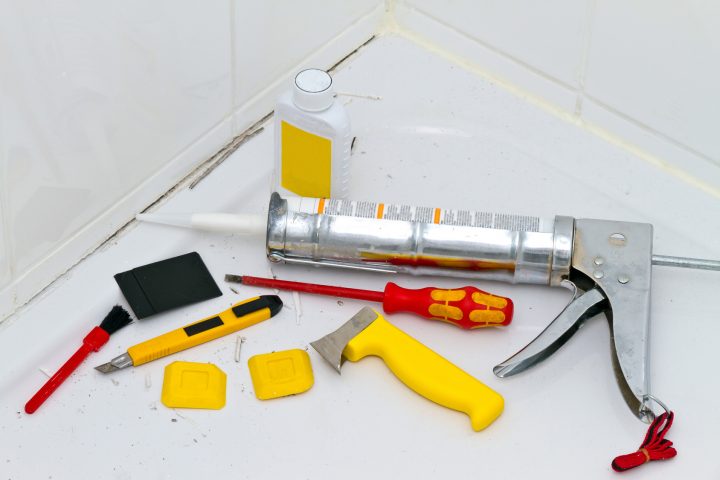 Enlever Un Joint De Carrelage à Changer Joint Salle De Bain Enlever Un Joint De Carrelage à Changer Joint Salle De Bain