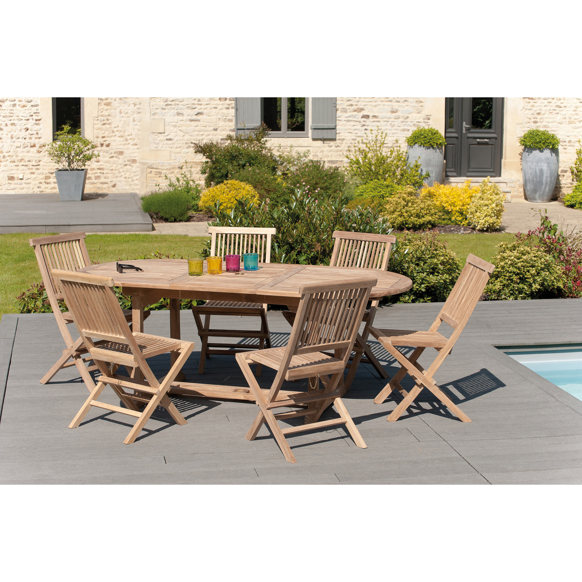 Ensemble De 6 Chaises Et Une Table De Jardin En Bois destiné Table Et