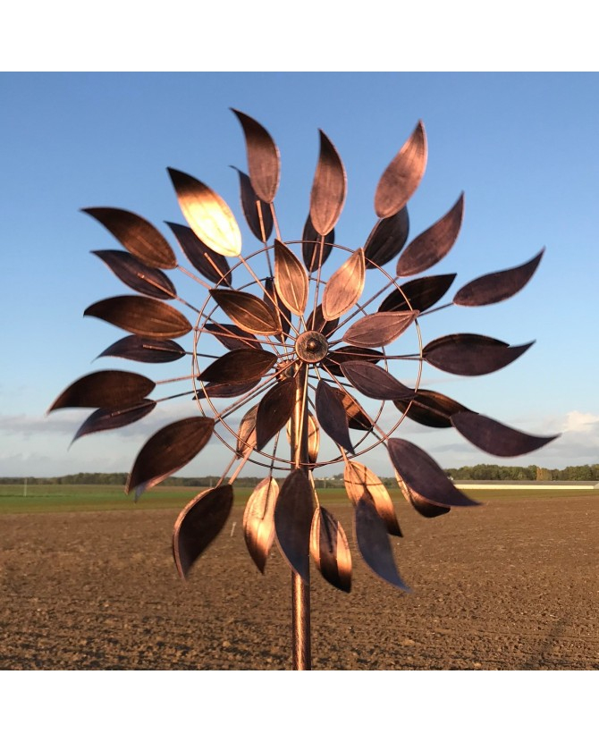 Éolienne Décorative De Jardin En Fer Cuivré Modèle Sedan encequiconcerne Eolienne De Jardin