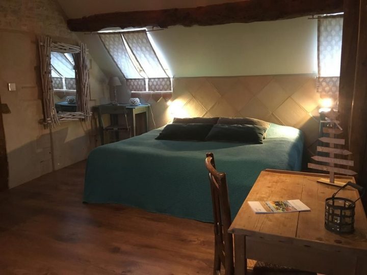 Épinglé Sur Chambres À Coucher encequiconcerne Chambres D Hotes Calvados Bord De Mer