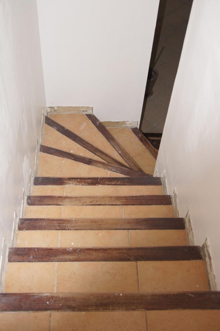 Escalier Carrelage Ou Bois – Livraison-Clenbuterol.fr concernant Carrelage Exterieur Escalier