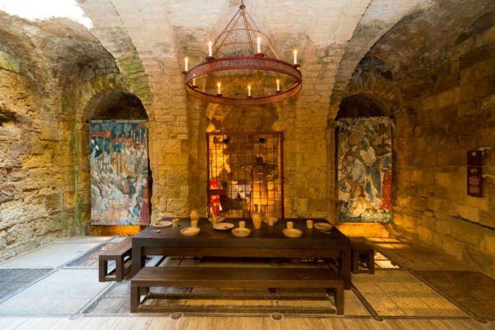 Escape Game Dans Le Souterrain Du Château De Talmont-Saint serapportantà Chambre D Hote Talmont Saint Hilaire Escape Game Dans Le Souterrain Du Château De Talmont-Saint serapportantà Chambre D Hote Talmont Saint Hilaire