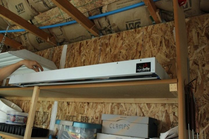 Fabriquer Une Serre Pour Petit Espace : Tutoriel En Images avec Fabriquer Une Serre De Jardin Fabriquer Une Serre Pour Petit Espace : Tutoriel En Images avec Fabriquer Une Serre De Jardin