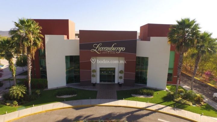 Fachada De Luxemburgo Jardín & Salón | Foto 20 à Salon De Jardin Casa Fachada De Luxemburgo Jardín & Salón | Foto 20 à Salon De Jardin Casa