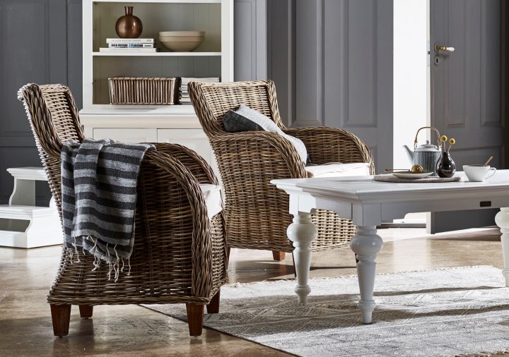 Fauteuil / Chaise De Salle À Manger En Rotin Accoudoirs Et Coussin 69X90Cm  Royan intérieur Fauteuil Salle À Manger Accoudoirs