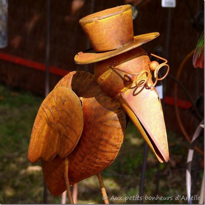 Fer Rouillé, Métal, Fer Forgé, Une Nouvelle Tendance Au encequiconcerne Decoration De Jardin En Fer Forgé