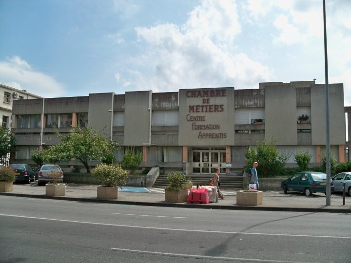File:avignon – Formation Chambre Métiers – Wikimedia Commons serapportantà Cfa Chambre Des Métiers Avignon