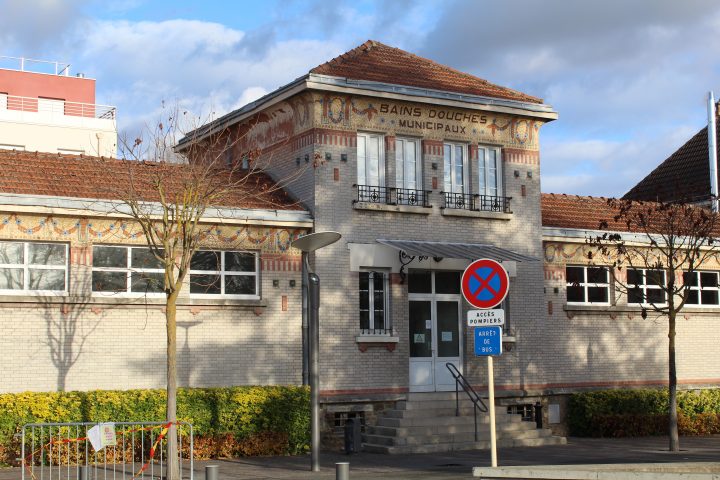 File:bains Douches Municipaux Persan 5 – Wikimedia Commons dedans Bains Douches Municipaux