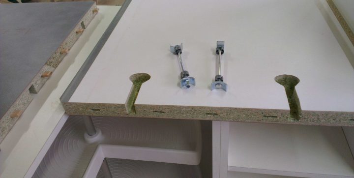 Fixer Un Plan De Travail Photo Amazing Comment Fixer Un dedans Comment Fixer Un Plan De Travail Sans Meuble Fixer Un Plan De Travail Photo Amazing Comment Fixer Un dedans Comment Fixer Un Plan De Travail Sans Meuble