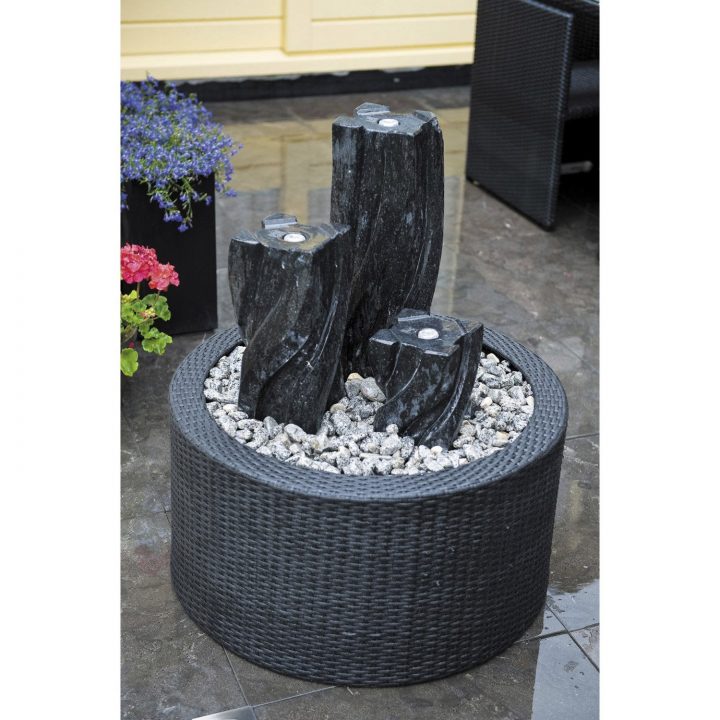 Fontaine Contour En Plastique Noir Victoria | Leroy Merlin serapportantà Boule Décorative Jardin
