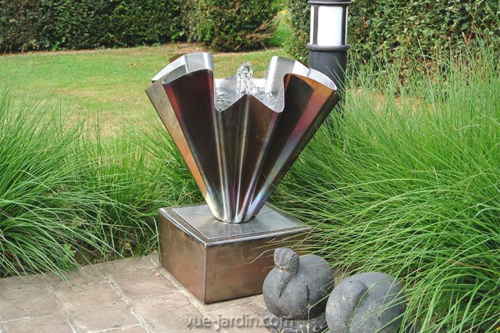 Fontaine D'Extérieur Autonome En Inox Ave Small. Vente Sur tout Vente Privée Jardin