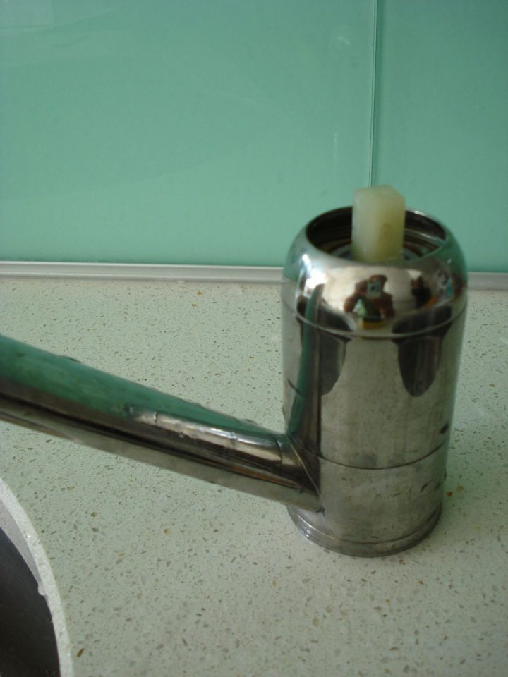 Fuite Mitigeur Cuisine: Comment Démonter La Cartouche? pour Comment Démonter Un Robinet Fuite Mitigeur Cuisine: Comment Démonter La Cartouche? pour Comment Démonter Un Robinet