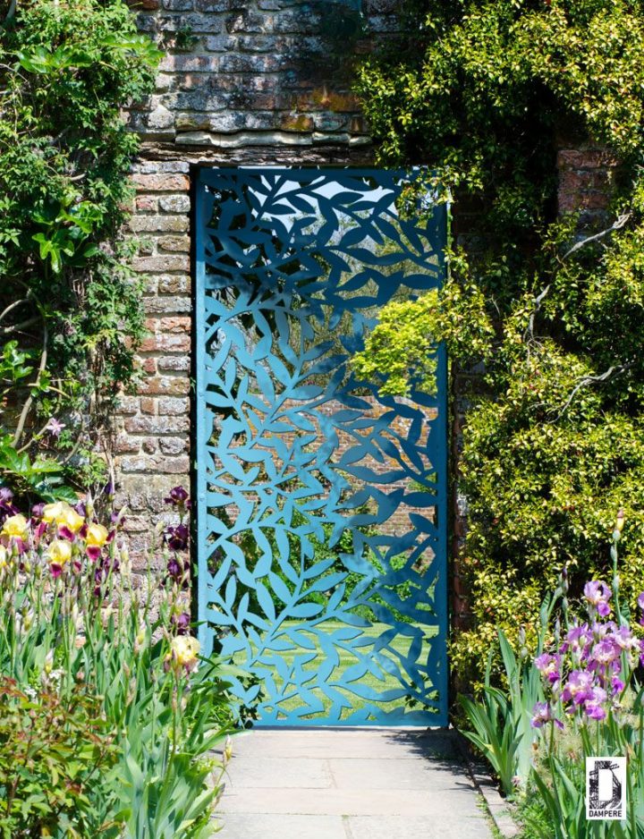 Grille De Porte De Jardin Métal En Découpe Laser Avec serapportantà Decoration De Jardin En Fer Forgé