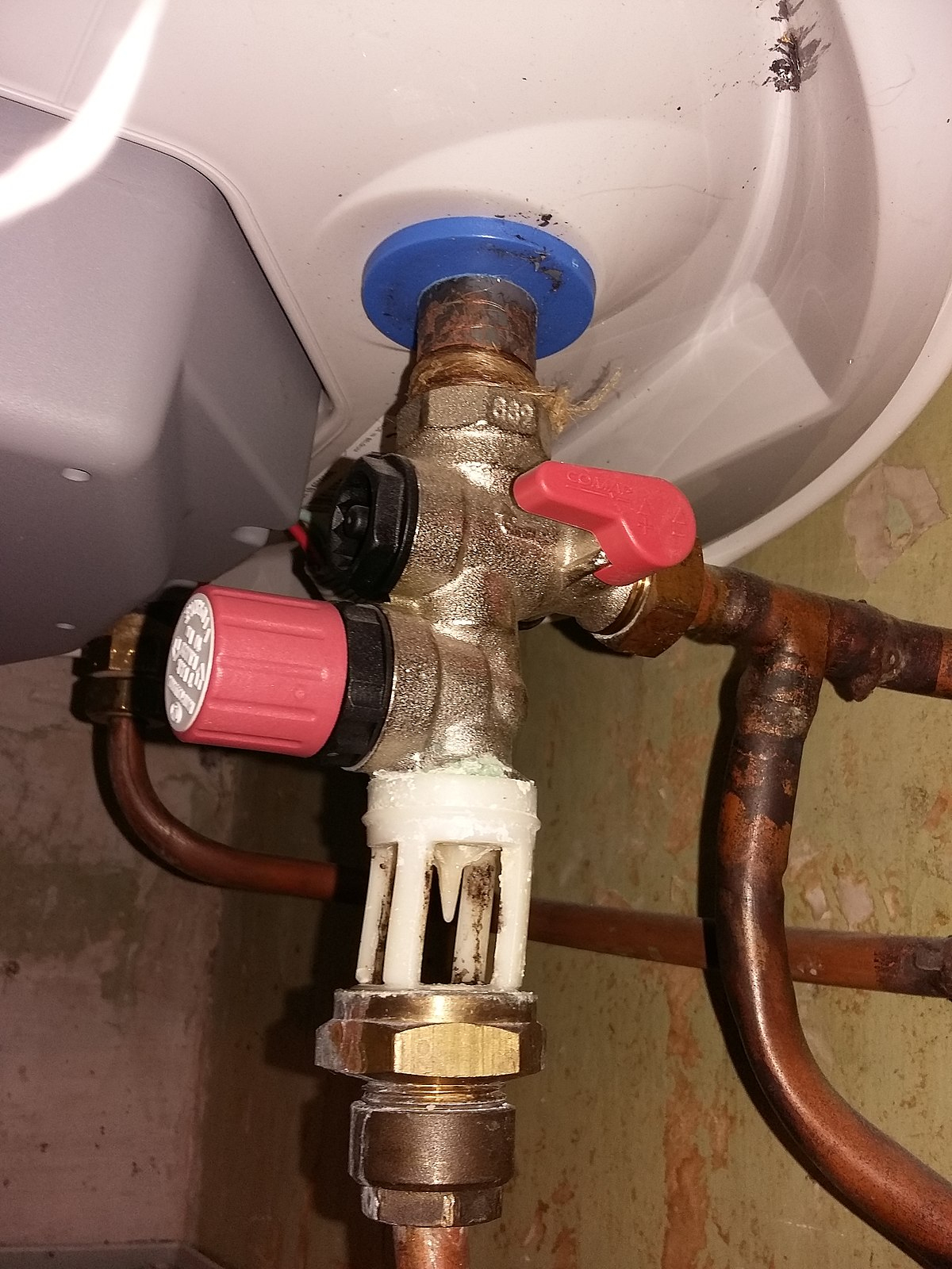 Pas D Eau Chaude Sur Un Seul