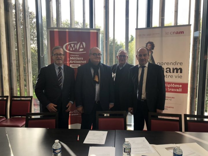Guillaume Baudet On Twitter: "@lecnam Au #coeur Des intérieur Chambre Des Metiers Quimper Guillaume Baudet On Twitter: "@lecnam Au #coeur Des intérieur Chambre Des Metiers Quimper