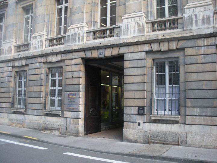 Hôtel Isabey — Wikipédia intérieur Chambre Des Metiers Besancon