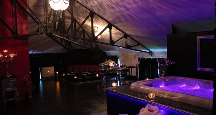 Hotel Jacuzzi Chambre Belgique – Cosmeticuprise dedans Chambre Avec Jacuzzi Privatif